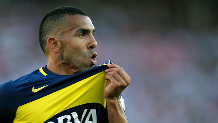 Carlos Tevez wordt in China een van de bestbetaalde voetballers ter wereld. Beeld anp