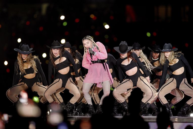 Madonna tijdens een optreden in Medellín, Colombia, in april 2022. Beeld EPA