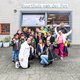 De dames van Team Van der Pek willen alle buurtkinderen een fijn sinterklaasfeest bezorgen