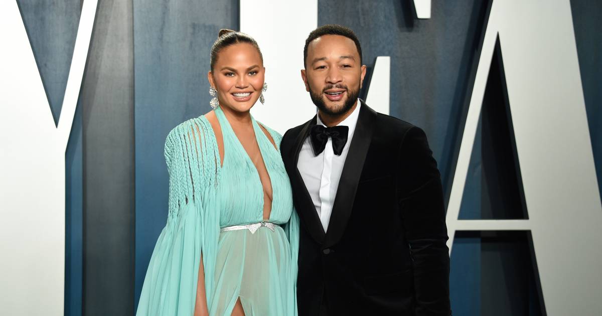 John Legend difende la moglie Chrissy Teigen: “I messaggi privati ​​di Michael Costello sono falsi” |  Famoso