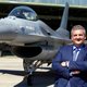 Anonieme kolonel die mails over F-16's lekte is bereid te getuigen in parlement
