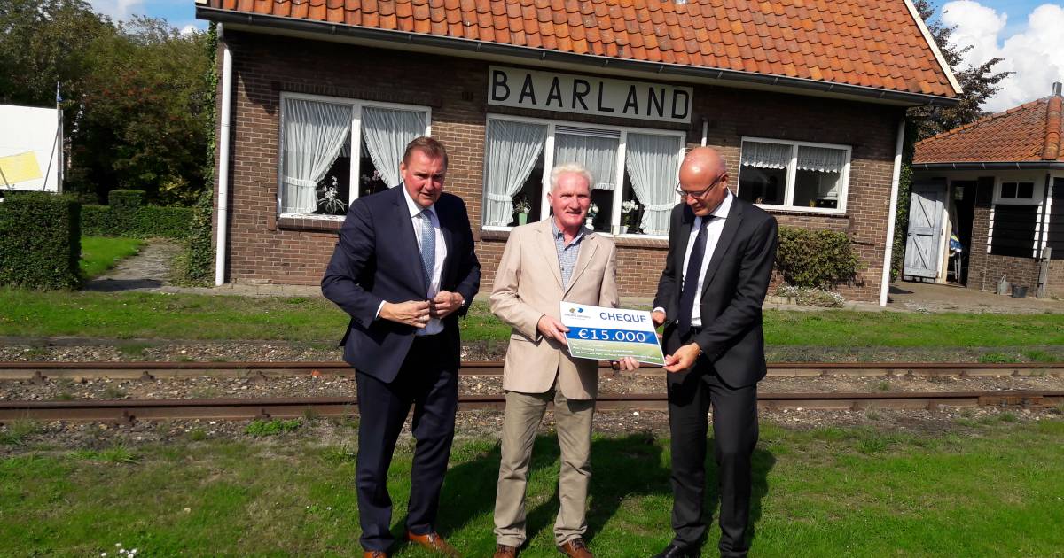 SGB koopt emplacement van station Baarland
