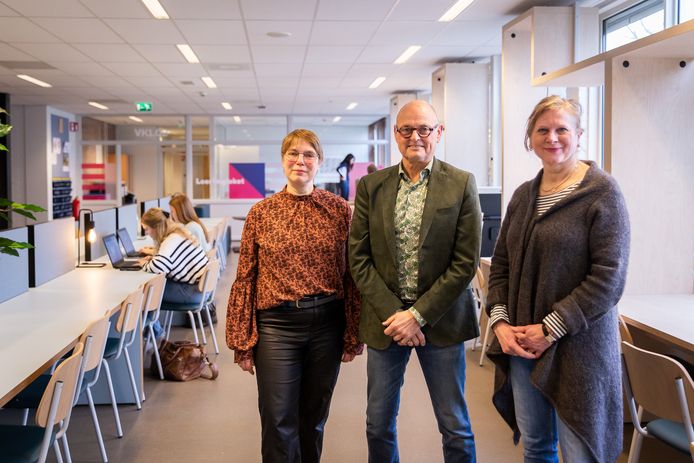 V.l.n.r. Hubertine van den Biggelaar, Jos van de Wijdeven  en Corinne der Kinderen.