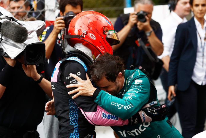 Ocon en Alonso waren heel blij met hun podiumplaatsen.