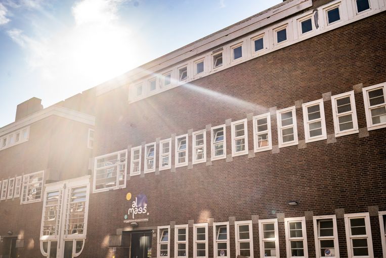 De al Maes-school in Amsterdam. In totaal zitten er op de drie As-Siddieqscholen in Amsterdam 1.200 leerlingen, verspreid over vijf locaties. Beeld 