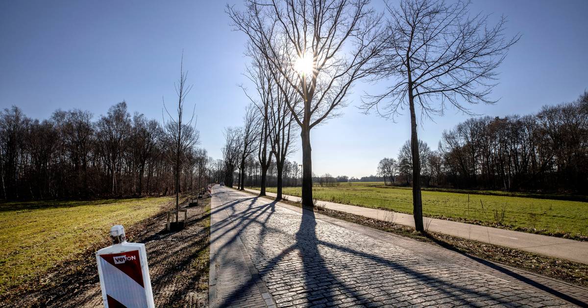 Wijzigingen aan De Hoeve in Netersel aangepast, oude historische kasseien blijven liggen op verzoek 