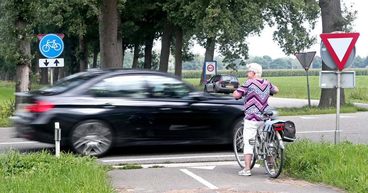 Roep om aanpak onveilige oversteek na dodelijk ongeluk in Lochem.