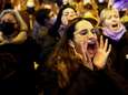 Des milliers de manifestants contre les violences envers les femmes dans les rues d’Espagne