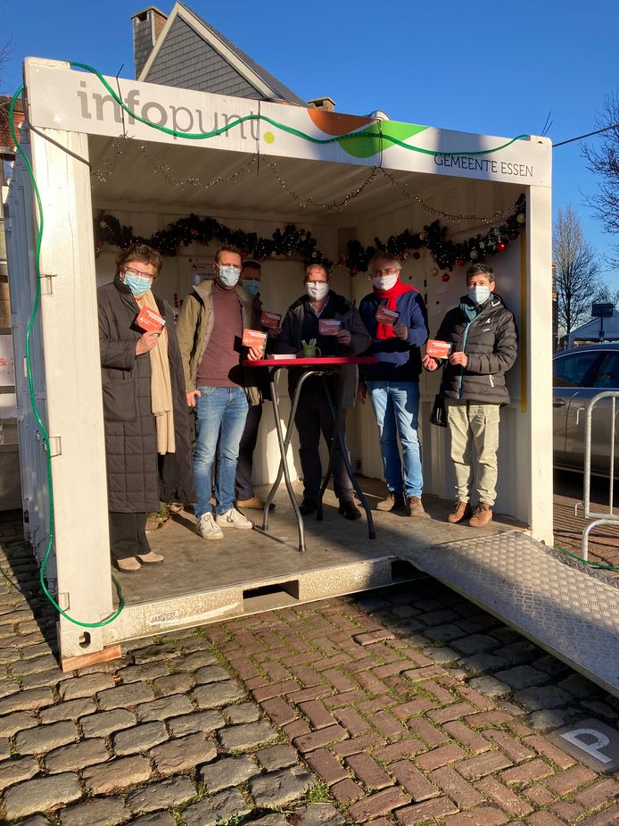 De gemeente Essen plaatst een wenscontainer en zorgt voor verrassingen in elke wijk tijdens de feestdagen.