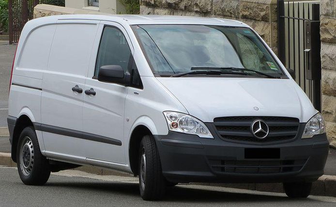 Immagine per chiarimenti.  Mercedes Vito.