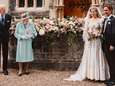 Tóch nog getrouwd: prinses Beatrice geeft in diepste geheim jawoord in ‘geleende’ jurk Queen Elizabeth