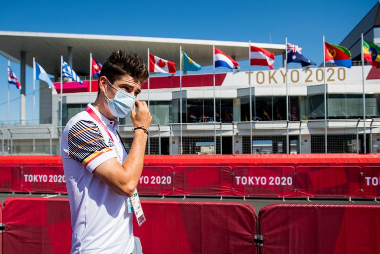 Van Aert reisde pas zondagavond af richting Tokio. Beeld BELGA