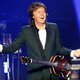 McCartney herdenkt bedenker van 'The Fab Four'