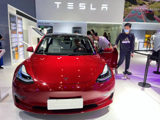 Tesla verlaagt opnieuw prijzen, maar niet in België: Model 3 bij ons bijna 4.000 euro duurder dan in buurlanden