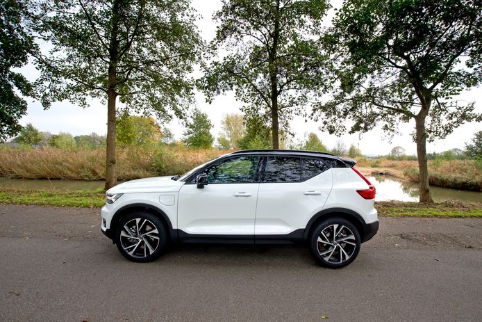 koppeling Boekhouder esthetisch Test Volvo XC40 T5 Twin Engine: zwaarwegende voordelen | Auto | AD.nl