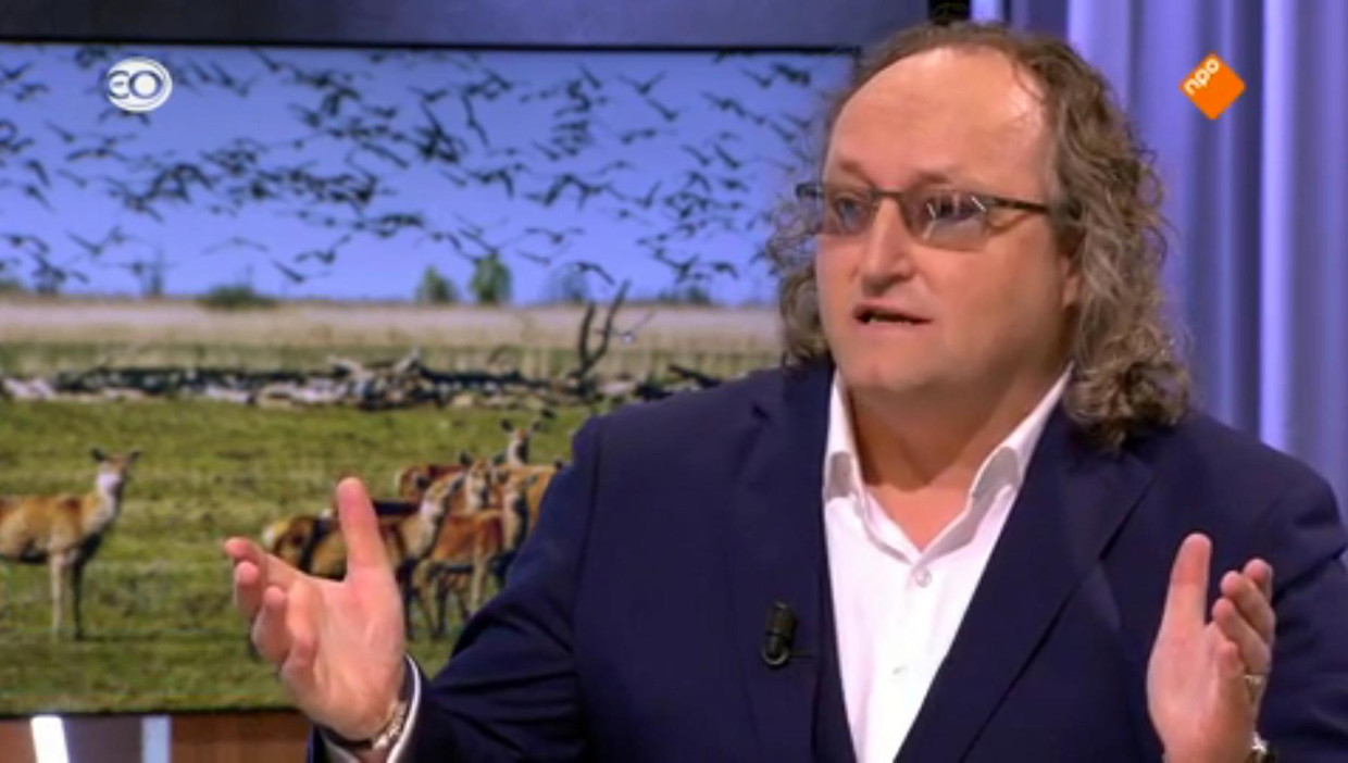 Die natte bilnaad van Dion Graus bleef hangen | Het Parool