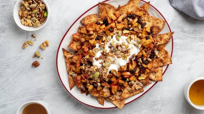 Wat Eten We Vandaag: Appeltaart-nacho’s met notencrumble