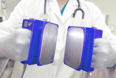 Vastgebonden en geëlektrocuteerd: 'homotherapie' nog steeds toegepast in China