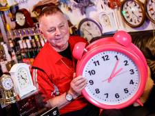 Changement d’heure: la course contre-la-montre d’un collectionneur d’horloges 