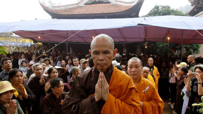 Invloedrijke boeddhistische monnik Thich Nhat Hanh (95), die mindfulness populair maakte, overleden