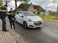 Auto botst achterop andere auto bij wegversmalling in Venhorst