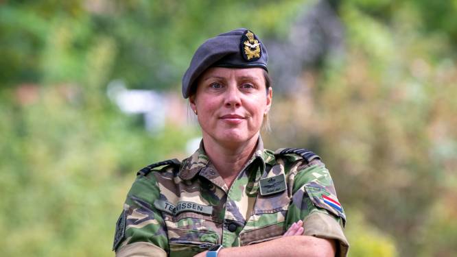 Kolonel Franka Teunissen nieuwe baas van Vliegbasis Woensdrecht: ‘Als de oorlog uitbreekt hoeft niet iedere militair vooraan te staan’