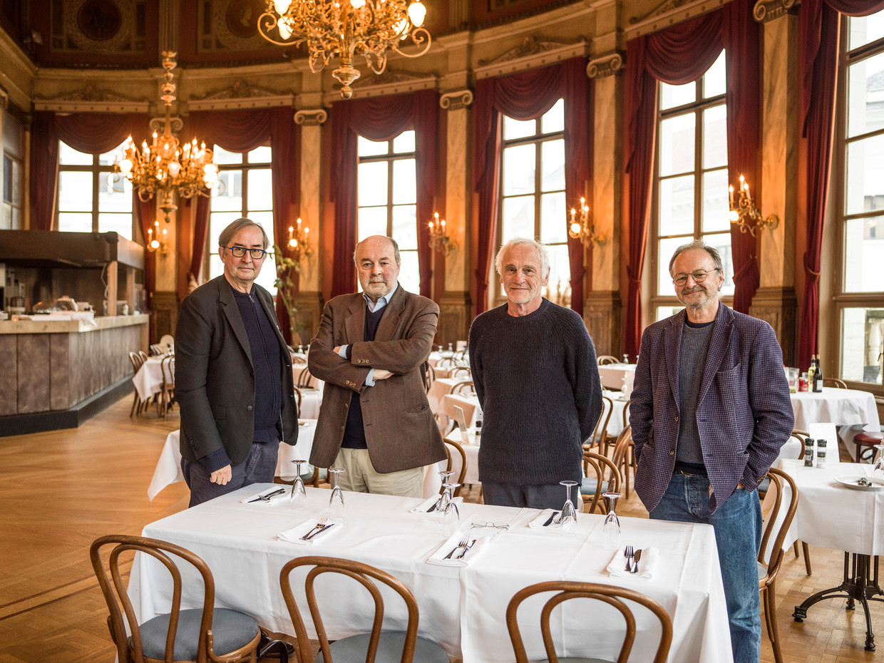 Guy Cassiers, Leonard Nolens, Johan Leysen en Luc Coorevits. Beeld Johan Jacobs
