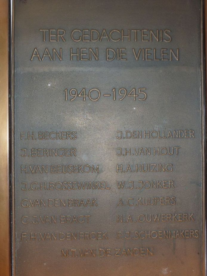 De Plaquette Voor Hen Die Vielen En De Ondergedoken Wagon Eindhoven Ed Nl