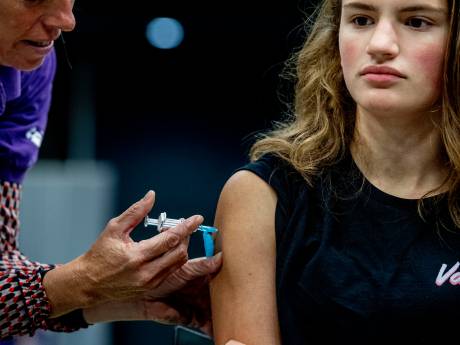 19 doden en 93 ernstig zieken en tóch halen duizenden 14-jarigen geen inenting