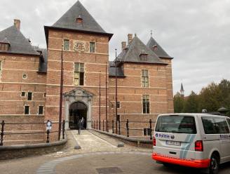 Vijftiger doet zich voor als 12-jarige jongen om naaktfoto's van jonge meisjes te krijgen: “Slachtoffers gemaakt tot in Rusland”