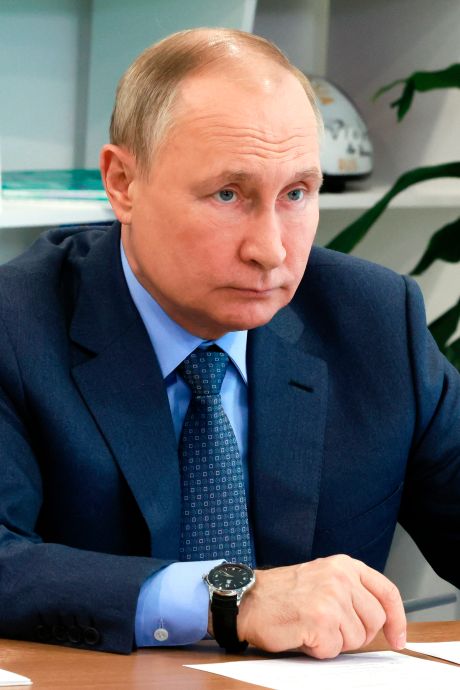 Le chef du renseignement ukrainien affirme que Poutine souffre de “plusieurs maladies, dont un cancer”