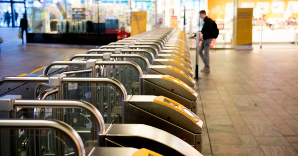 Stroomstoring: geen treinen tussen Woerden en Gouda | Groene Hart | AD.nl