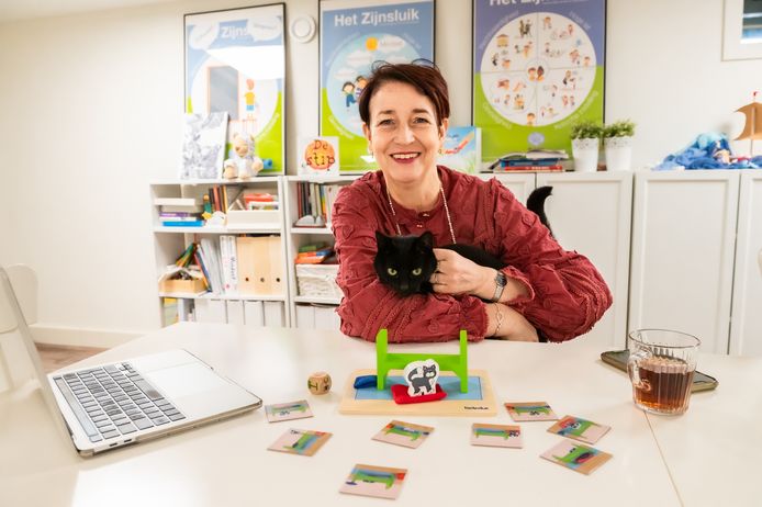 Lilian van der Poel uit Gouda roept om meer aandacht voor slimme baby's en peuters met een ontwikkelingsvoorsprong.
