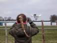 Op luchthaven Breda Internationaal Airport vertrekken normaal vliegtuigen, maar er vindt op 27 april ook een groot dancefestival plaats. Inwoners zijn daar wel een beetje bezorgd over