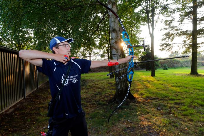 Willem Bakker uit Waalre Omgaan met randzaken op WK veldboogschieten