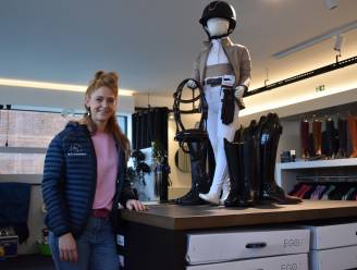 NET OPEN. Sandra Verhoeven (38) zwaait deuren open van gloednieuwe ruitersportwinkel: “Ik verkoop zelfs custom rijlaarzen”