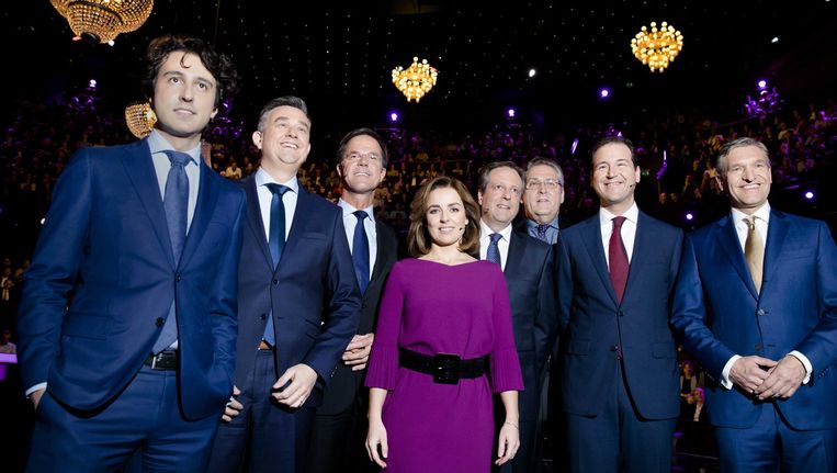 VLNR) Jesse Klaver (Groenlinks), .Emile Roemer (SP), Premier Mark Rutte, Marianne Thieme (PvdD), Alexander Pechtold (D66), Henk Krol (50plus), Lodewijk Asscher (Pvda) en Sybrand Buma (CDA) tijdens het Carre debat, het tweede televisiedebat van RTL in aanloop naar de Tweede Kamerverkiezingen Beeld anp