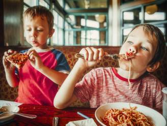 Belgische ouders voelen zich schuldig als ze bezorgmaaltijd op tafel zetten