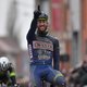 Herboren Guillaume Van Keirsbulck pakt in heroïsch hondenweer de bloemen in Waalse opener Le Samyn
