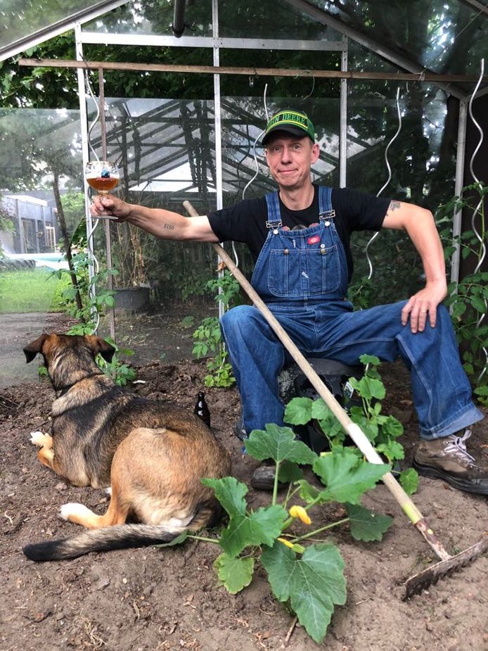 Lach én proef bier met Joost Van Hyfte in voormalige brouwerij Vanden ...