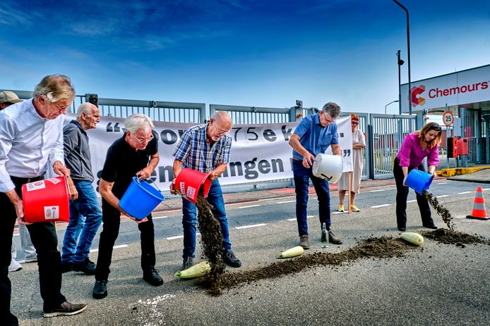 Een van de vele protesten van de actiegroep.