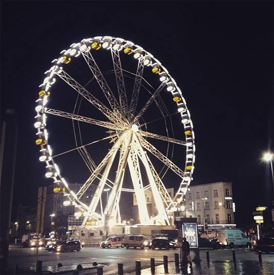 La grande roue de Paris à Bruxelles, le soir