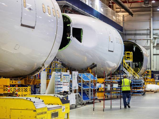 Opnieuw onderzoek naar Boeing, nu om verzuimen controles voor 787