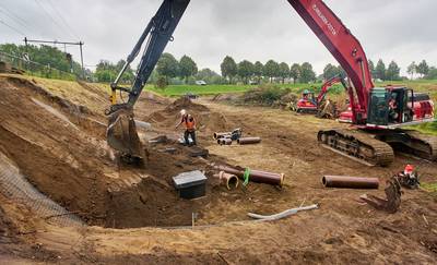 Nog even en treinen kunnen fullspeed over de nieuwe dassenburcht bij Ravenstein