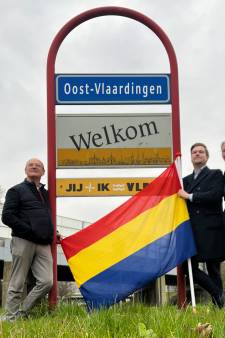 Schiedam wordt ‘Oost-Vlaardingen’ en een surfteam bij de politie? Dit zijn de opmerkelijkste 1 aprilgrappen