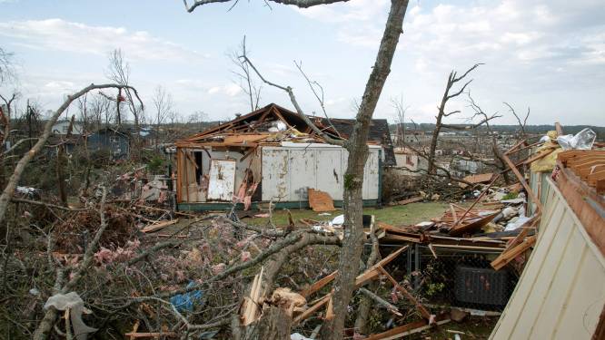 Au moins 18 morts après une tornade et des orages aux États-Unis