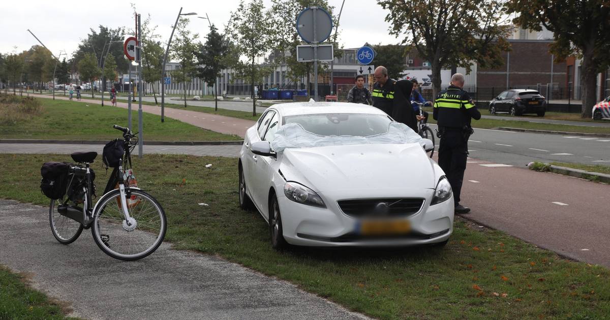 Fietsster gewond na aanrijding in Gasstraat in Oss.