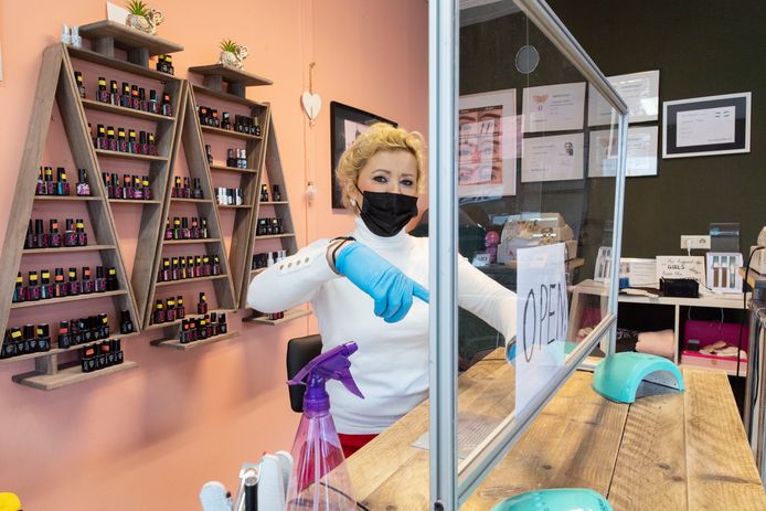 Ana Petkovic is één van de Eibergse centrumondernemers die in aanloop naar zaterdag al heeft aangegeven zeker open te gaan met haar beautysalon Beauty by Ana.