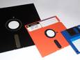 De eerste floppydisks hadden een schijfdoorsnede van 8 inch (20,32 cm). Vervolgens kwamen exemplaren van 5¼-inch (13,33 cm) en 3½-inch (8,89 cm) op de markt.
