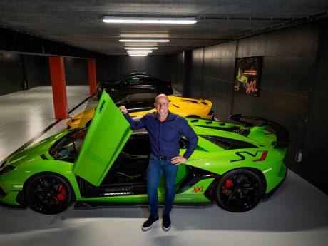 Hoe René dankzij een gecrashte BMW een selfmade miljonair werd: ‘Ik klooide op school maar wat aan’